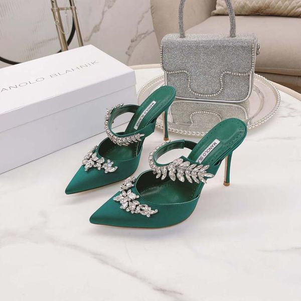 summer new style sandal shoes pointed bow tie cross strap satin french minority covered head high heel sandals women040, Black
summer new style sandal shoes pointed bow tie cross strap satin french minority covered head high heel sandals women040, Black