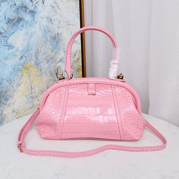 2022 early spring latest hourglass dumpling bag smooth softs cowhide and soft crocodile grain leather two materials fashion handbag shoulder
2022 early spring latest hourglass dumpling bag smooth softs cowhide and soft crocodile grain leather two materials fashion handbag shoulder