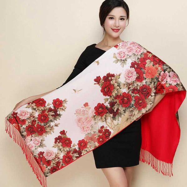 shawl 2022 womens versatile double-layer silk brushed mulberry scarf cheongsam autumn and winter, Blue;gray
shawl 2022 womens versatile double-layer silk brushed mulberry scarf cheongsam autumn and winter, Blue;gray