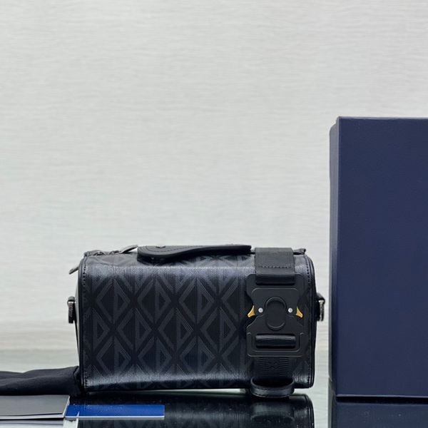 crossbody bags man shoulder luxury designer bag lingot 22 mens fashion genuine leather men cross body paris roma italy with box dustbag
crossbody bags man shoulder luxury designer bag lingot 22 mens fashion genuine leather men cross body paris roma italy with box dustbag