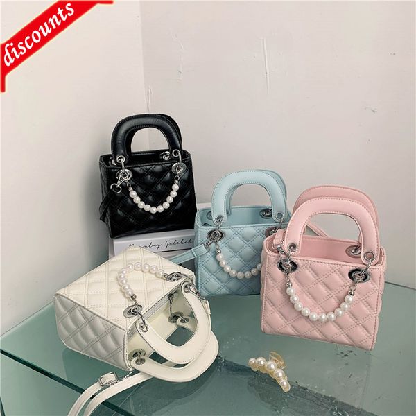 fashion brand trendy ladies bags direct sale versatile female 2022 new embroidered thread pearl chain small single shoulder messenger
fashion brand trendy ladies bags direct sale versatile female 2022 new embroidered thread pearl chain small single shoulder messenger