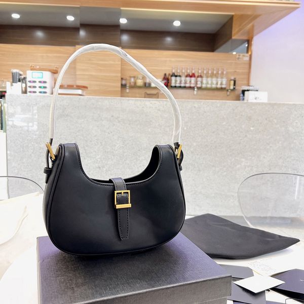 designer bag nano graphy hobo mini underarm bag with zip fastening vintage gold metal lettering spring/summer 2022 shoulder brown jacquard c
designer bag nano graphy hobo mini underarm bag with zip fastening vintage gold metal lettering spring/summer 2022 shoulder brown jacquard c