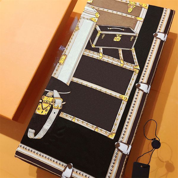 22s Silk Scarfs Womens Twill Designer Scarf Letter Print Square Scarf Classic Luxury Women Handbag Bag Pattern 90*90cm
22s Silk Scarfs Womens Twill Designer Scarf Letter Print Square Scarf Classic Luxury Women Handbag Bag Pattern 90*90cm