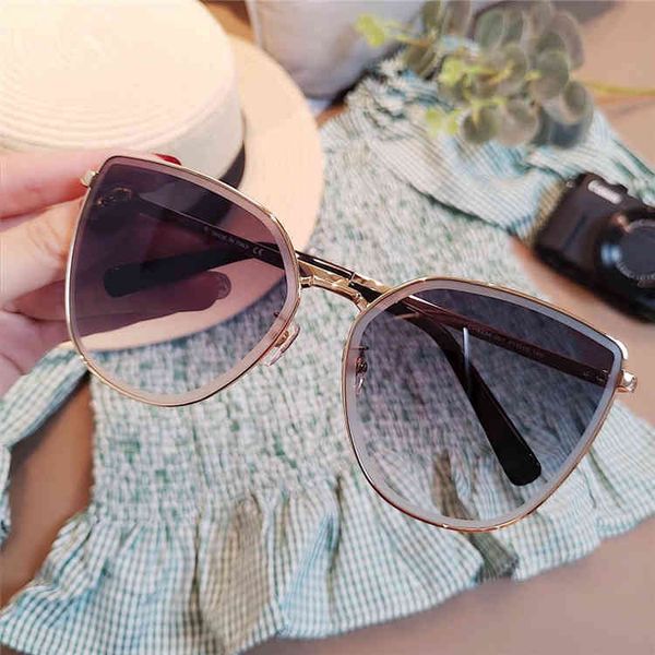 sunglasses xiaoxiangjia's fashion cat's eye square star's same personalized sunglasses 0i3r, White;black
sunglasses xiaoxiangjia's fashion cat's eye square star's same personalized sunglasses 0i3r, White;black