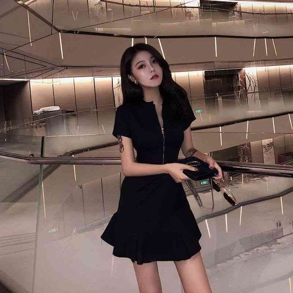 casual dresses 2022 summer french first love small man with thin waist black dress feminine mind fishtail skirt t2ya, Black;gray 
casual dresses 2022 summer french first love small man with thin waist black dress feminine mind fishtail skirt t2ya, Black;gray