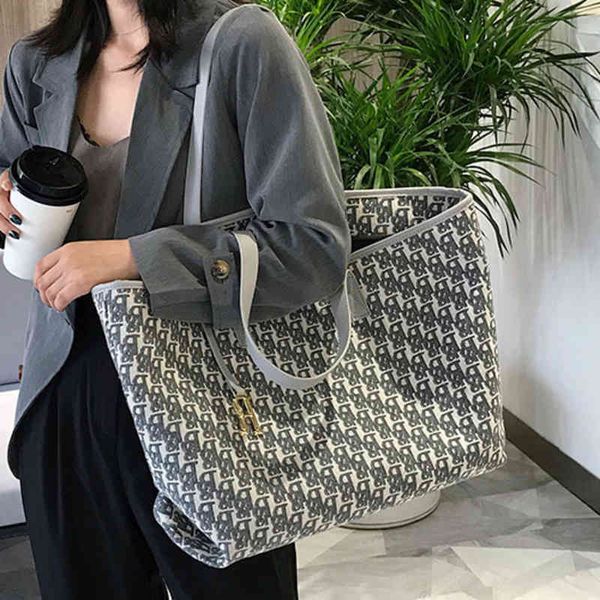 bags sale purses tote women's new high-capacity canvas shopping versatile one shoulder bag
bags sale purses tote women's new high-capacity canvas shopping versatile one shoulder bag