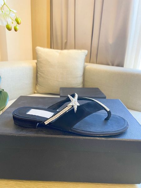 quality summer women mules slipper suede calfskin strass indoor sandal designer luxury fashion beach flat flip flops non-slip shoes, Black
quality summer women mules slipper suede calfskin strass indoor sandal designer luxury fashion beach flat flip flops non-slip shoes, Black