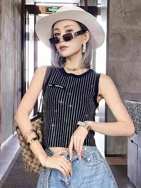 women's t-shirt summer letter diamond striped vest women's design sense niche inside with bottomed sleeveless knitted t-shirt, White
women's t-shirt summer letter diamond striped vest women's design sense niche inside with bottomed sleeveless knitted t-shirt, White