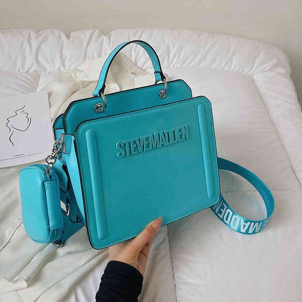 2022 diagonal cross large capacity color portable women's 2022 new brand bags fashion trend factory direct sales tls5
2022 diagonal cross large capacity color portable women's 2022 new brand bags fashion trend factory direct sales tls5