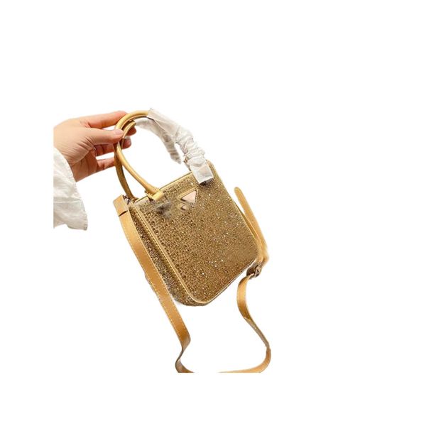women designers luxurys diamonds bag triangle logo mini cleo tote bags shoulder classic brand prad miuccia hobo bags fashion lady purses han
women designers luxurys diamonds bag triangle logo mini cleo tote bags shoulder classic brand prad miuccia hobo bags fashion lady purses han
