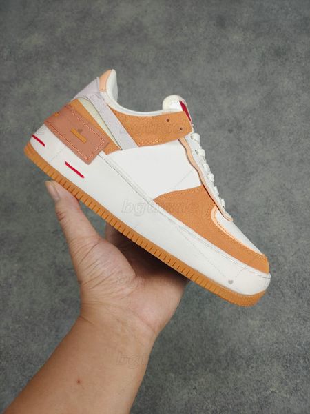 macaron 1 1s low running shoes women platform outdoor trainers skateboard shoes girls designer black pink brown casual sneakers
macaron 1 1s low running shoes women platform outdoor trainers skateboard shoes girls designer black pink brown casual sneakers