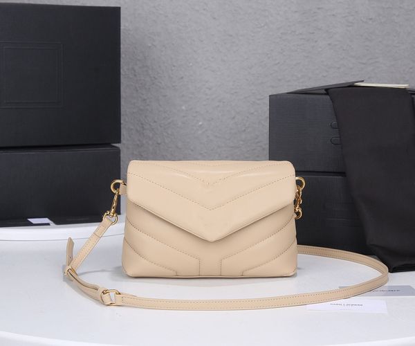designer luxury handbag wallet chain bag leather bag female shoulder high
designer luxury handbag wallet chain bag leather bag female shoulder high