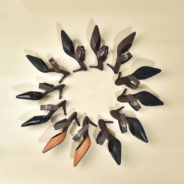 classic fashion slides sandals lady summer sandals designer metal buckle large size leather thick bottom high heeled women shoe bagshoe1978, Black
classic fashion slides sandals lady summer sandals designer metal buckle large size leather thick bottom high heeled women shoe bagshoe1978, Black