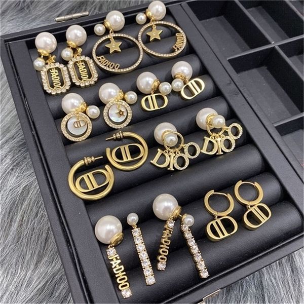 2022 fashion 20% off designer jewelry golden independent packaging geometric shape can be inlaid with women's personalized sweet long e
2022 fashion 20% off designer jewelry golden independent packaging geometric shape can be inlaid with women's personalized sweet long e