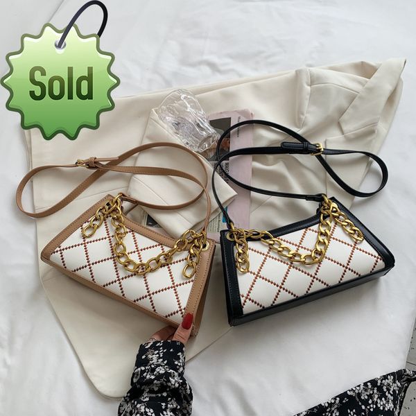summer new texture style fashion solid color shoulder messenger ladies designer bag handbag
summer new texture style fashion solid color shoulder messenger ladies designer bag handbag