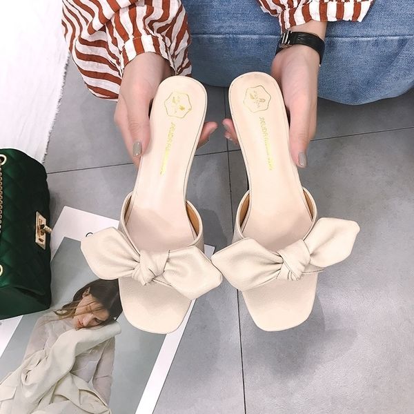 summer bow knot ladie square high heels outside fashion slides casual shoes woman slippers y200624, Black
summer bow knot ladie square high heels outside fashion slides casual shoes woman slippers y200624, Black