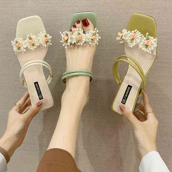 slippers women summer luxury slides low flower sliders shoes heeled mules square heel pantofle designer high block rome flo 220329, Black
slippers women summer luxury slides low flower sliders shoes heeled mules square heel pantofle designer high block rome flo 220329, Black