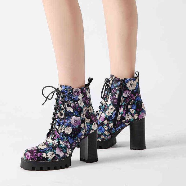 dress shoes women super high heels boots woman platform autumn winter ankle large size 41 42 220318, Black
dress shoes women super high heels boots woman platform autumn winter ankle large size 41 42 220318, Black