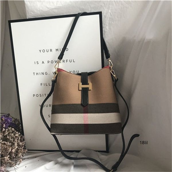burbrerys crossbody handbags bags burbrery onthego tote luxuries designers women bag purses totes designer woman handbag shoulder wallet par
burbrerys crossbody handbags bags burbrery onthego tote luxuries designers women bag purses totes designer woman handbag shoulder wallet par