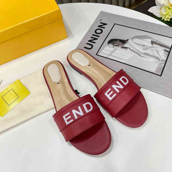 slippers metallic letter slippers slide calfskin leather summer beach sandals shoes slip-on flats sandal women luxury designers slides 8klm, Black
slippers metallic letter slippers slide calfskin leather summer beach sandals shoes slip-on flats sandal women luxury designers slides 8klm, Black