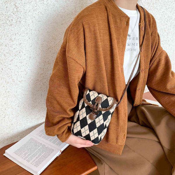2022 women's atmospheric personality ladies bags female bag diagonal-bag handbag female bag
2022 women's atmospheric personality ladies bags female bag diagonal-bag handbag female bag