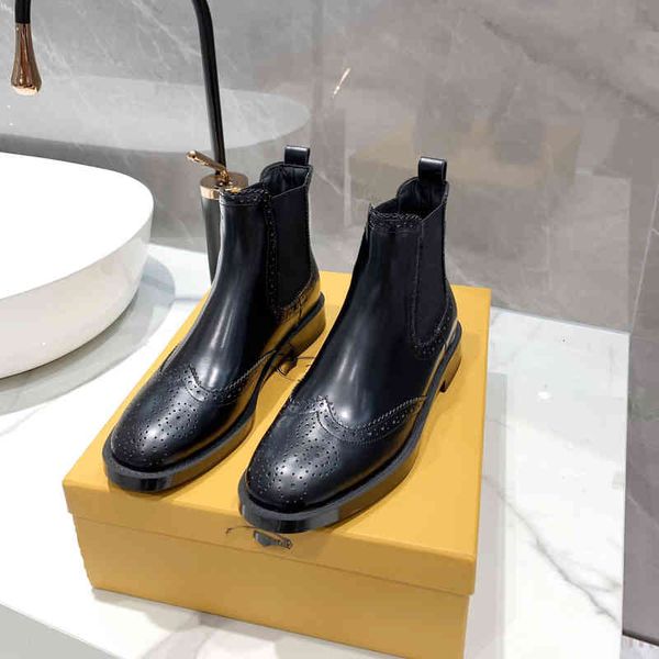 boots high end quality versatile chelsea leather short boots women's carved martin thick heel english sleeve, Black
boots high end quality versatile chelsea leather short boots women's carved martin thick heel english sleeve, Black