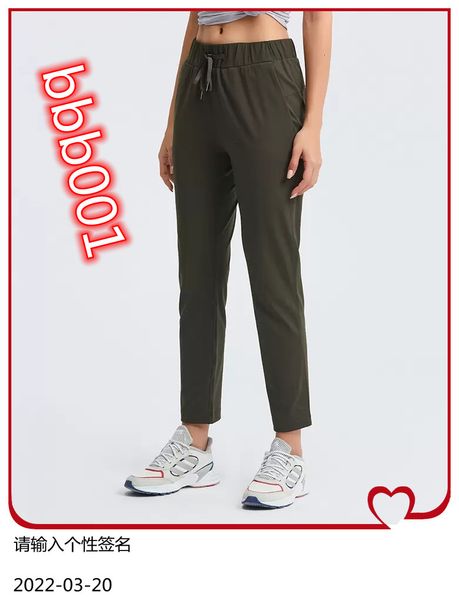 women workout joggers butter soft elasticfabric yoga pants with two side pockets outdoor sports tights running sweatpants, White;red
women workout joggers butter soft elasticfabric yoga pants with two side pockets outdoor sports tights running sweatpants, White;red