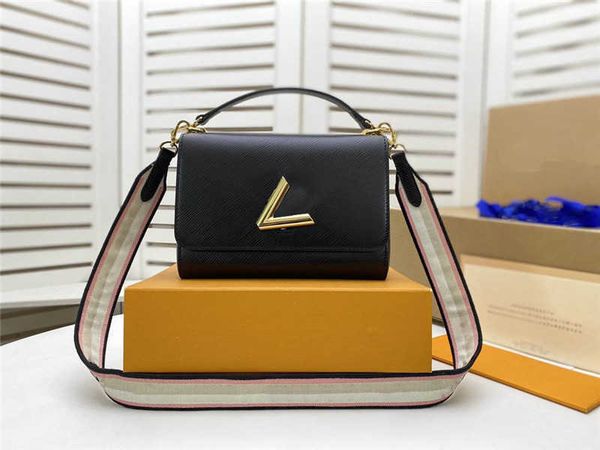 boots bag handbags classic vintage bag fashion chain strap joker commuter single shoulder wholesale price goods
boots bag handbags classic vintage bag fashion chain strap joker commuter single shoulder wholesale price goods