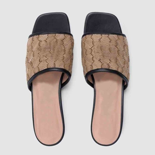 2022waterproof high heeled sandals coarse heel leather luxury designer suede woman shoes metal buckle for parties occupation size34-41, Black
2022waterproof high heeled sandals coarse heel leather luxury designer suede woman shoes metal buckle for parties occupation size34-41, Black