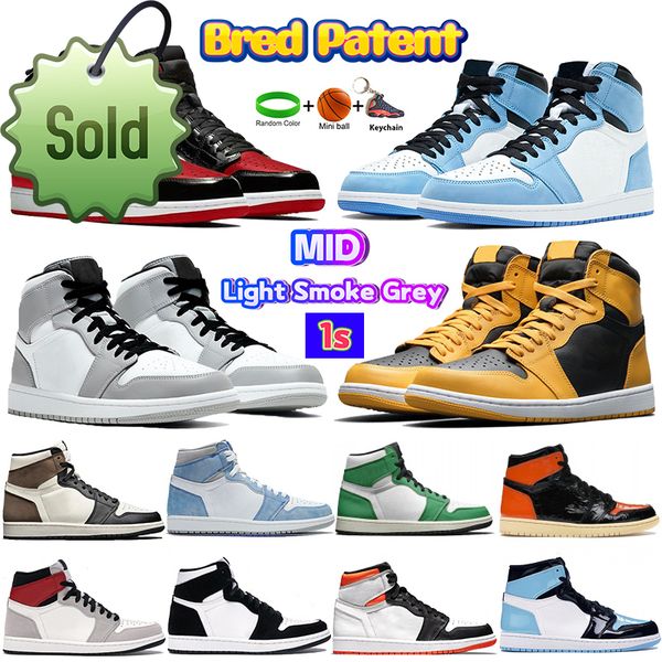high royal patent bred 1s 1 basketball shoes university blue bordeaux dark mocha pollen light smoke grey twist black white unc men women
high royal patent bred 1s 1 basketball shoes university blue bordeaux dark mocha pollen light smoke grey twist black white unc men women