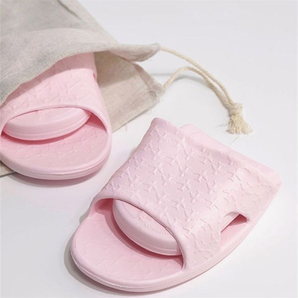 travel folding bath slippers indoor women men summer slides lover flat shoes lightweight business trip portable ladies sandals 220614, Black
travel folding bath slippers indoor women men summer slides lover flat shoes lightweight business trip portable ladies sandals 220614, Black