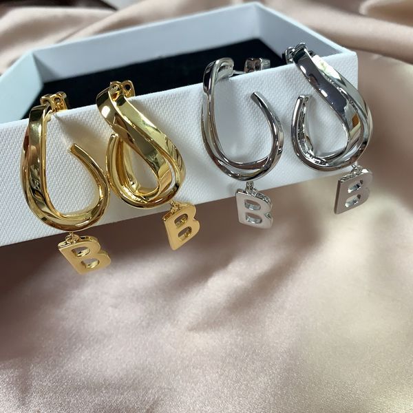 fashion women dangle pearls earring hoop new unique shaped brand b letters pendant with logo shiny non-fading ladies chandelier earrings b0-, Silver
fashion women dangle pearls earring hoop new unique shaped brand b letters pendant with logo shiny non-fading ladies chandelier earrings b0-, Silver