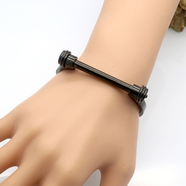 new 316l titanium steel horseshoe dumbbell bracelet chain semicircle d shape men's and women's wedding jewelry, Black
new 316l titanium steel horseshoe dumbbell bracelet chain semicircle d shape men's and women's wedding jewelry, Black