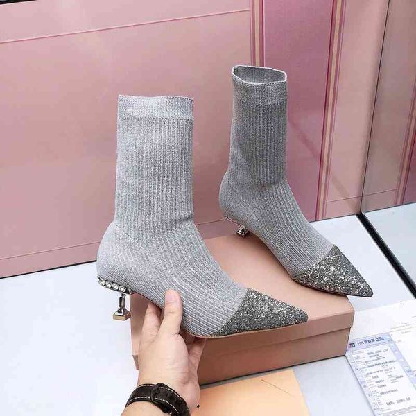 boots women's pointed winter shoes high heels elastic socks small and medium legs series, Black
boots women's pointed winter shoes high heels elastic socks small and medium legs series, Black