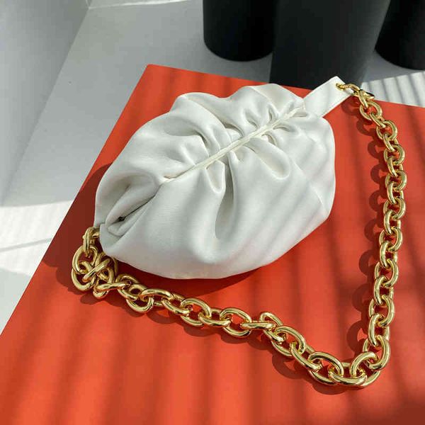 bottegas designer venetas cloud handbags chain leather strip chest wrinkled cowhide dumpling armpit clip bag net red same style shoulderf zp
bottegas designer venetas cloud handbags chain leather strip chest wrinkled cowhide dumpling armpit clip bag net red same style shoulderf zp