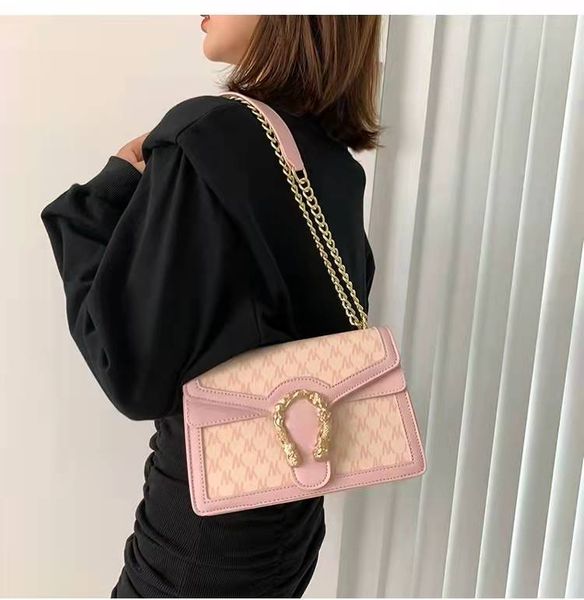 

Soft leather Cross Body Designer messenger bags fashion shoulder bag for women Satchel clutch bag Luxury handbag HBP, Nude