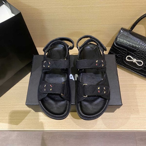slippersdesigner channel slippers shoes sandals summer women calfskin dad quilted platform flats low heel wedge diamond buckle sandalss, Black
slippersdesigner channel slippers shoes sandals summer women calfskin dad quilted platform flats low heel wedge diamond buckle sandalss, Black