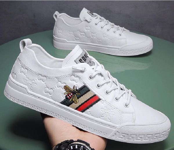 men's sneakers luxury design vintage casual shoes light breathable non-slip walking shoes white black da21
men's sneakers luxury design vintage casual shoes light breathable non-slip walking shoes white black da21