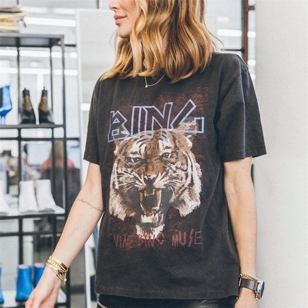 tiger graphic tee tshirt women summer clothing loose cotton tshirt vintage streetwear shirts 220520, White
tiger graphic tee tshirt women summer clothing loose cotton tshirt vintage streetwear shirts 220520, White