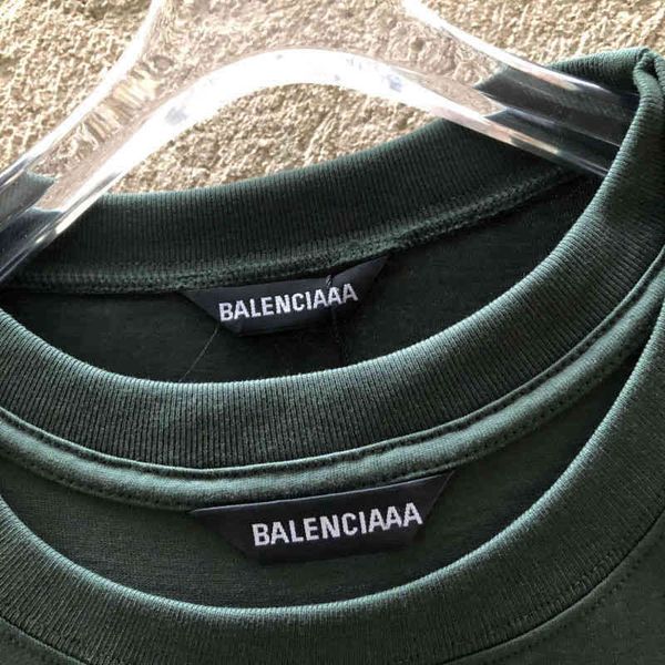 european and american balencaigas's t shirts designer men's sweatshirt hoodies original paris unis3x double neckline men loose lar, White;black
european and american balencaigas's t shirts designer men's sweatshirt hoodies original paris unis3x double neckline men loose lar, White;black