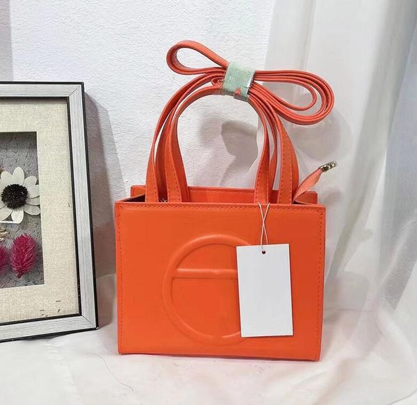 tote bags 2022 summer designer crossbody shopping small purses and handbags women luxury famous brands strap pu shoulder bags
tote bags 2022 summer designer crossbody shopping small purses and handbags women luxury famous brands strap pu shoulder bags