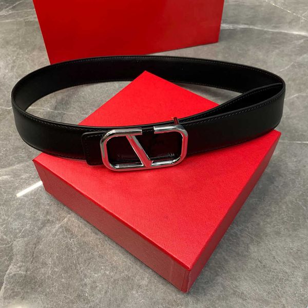 2022 luxurys women belts designers belt fashion leisure gold silver buckle for men's waistband 5 styles good nice pretty new, Black;brown
2022 luxurys women belts designers belt fashion leisure gold silver buckle for men's waistband 5 styles good nice pretty new, Black;brown