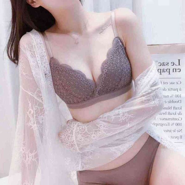 lace wireless bra ab cup new style women push up underwear woman adjustable brasserie wire cotton soft bras female l220726, Red;black
lace wireless bra ab cup new style women push up underwear woman adjustable brasserie wire cotton soft bras female l220726, Red;black