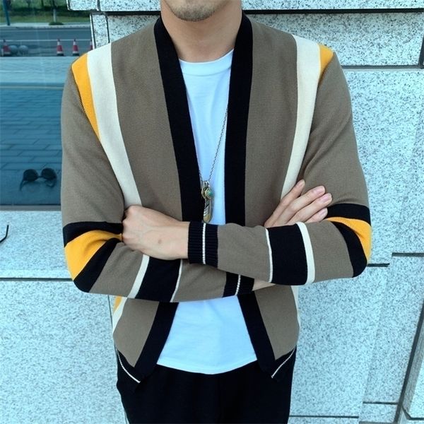 splicing contrast sweater coat casual men sweatercoat tricot cardigan knitted sweater casaco masculino hombre cardigan sweater 201204, White;black
splicing contrast sweater coat casual men sweatercoat tricot cardigan knitted sweater casaco masculino hombre cardigan sweater 201204, White;black
