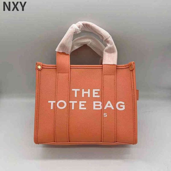 evening bags designer tote bag women large capacity shopping handbags luxury leather shoulder bags purses solid color crossbody 220607
evening bags designer tote bag women large capacity shopping handbags luxury leather shoulder bags purses solid color crossbody 220607