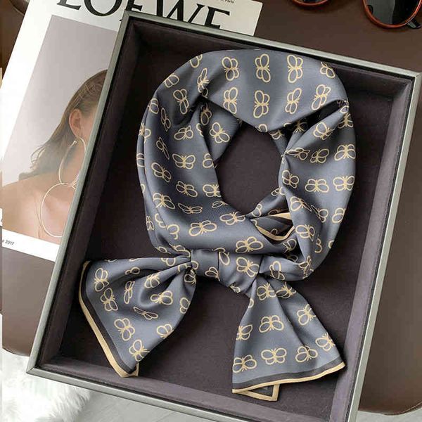 designer silk head bag hair scarf silk small strip womens suit spring and autumn foreign style fashion square scarf thin hair with blue summ, Blue;gray
designer silk head bag hair scarf silk small strip womens suit spring and autumn foreign style fashion square scarf thin hair with blue summ, Blue;gray