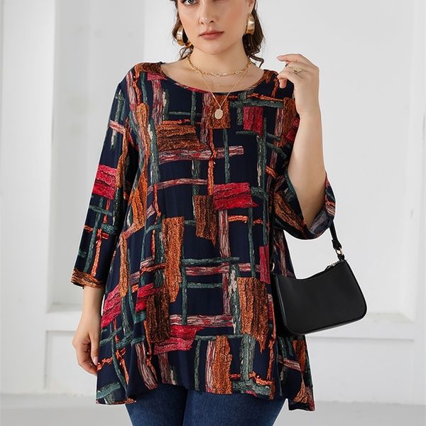4xl 5xl plus size blouse women autumn three quarter sleeve colorful print casual long blouse loose oversized ladies 220526, Black
4xl 5xl plus size blouse women autumn three quarter sleeve colorful print casual long blouse loose oversized ladies 220526, Black