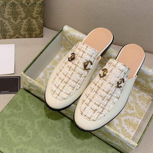 2021 womens sandal slipper baotou embroidered horsebit ladies half slippers fashion flat hollow mules, Black
2021 womens sandal slipper baotou embroidered horsebit ladies half slippers fashion flat hollow mules, Black