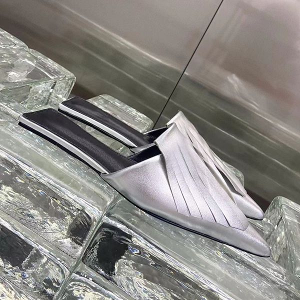 2022 summer new ladies sandals bb fashion all-math female slipper celebrity style simple high-heeled shoes banquet buty damskie, Black
2022 summer new ladies sandals bb fashion all-math female slipper celebrity style simple high-heeled shoes banquet buty damskie, Black