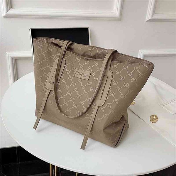 70% factory online sale canvas commuter large capacity nylon tote bag oxford cloth portable shoulder bag women
70% factory online sale canvas commuter large capacity nylon tote bag oxford cloth portable shoulder bag women